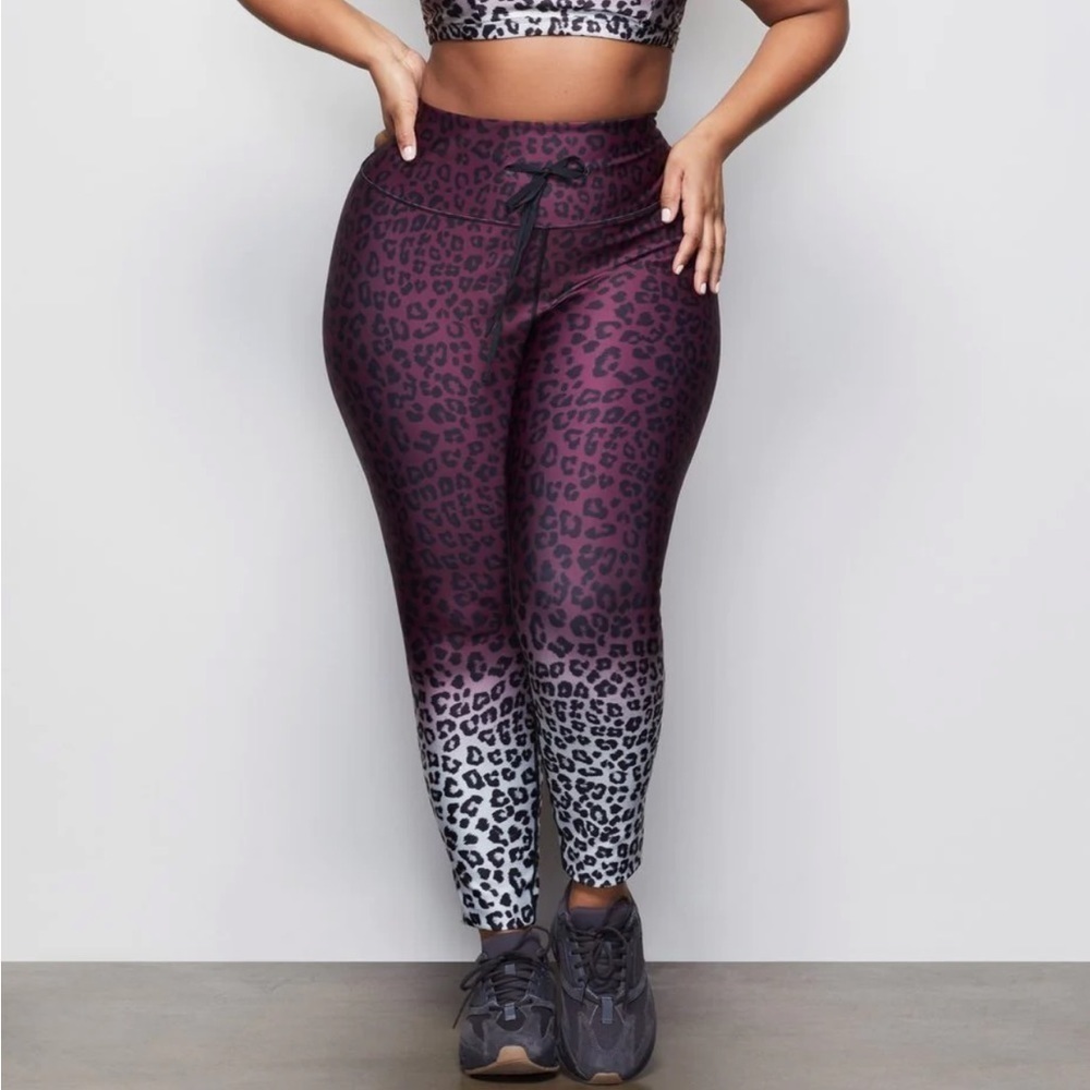 Good American THE OMBRE LEOPARD CINCHED WAIST 7/8 LEGGINGS